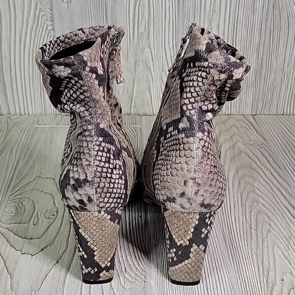 Steve Madden Elroy Snakeprint Ankle Boots Womens Size 8 - Picture 5 of 14